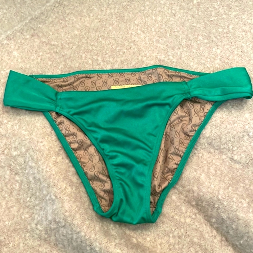 💚 Victoria Secret Hipster Bikini Bottom 💚 Shimmery Green